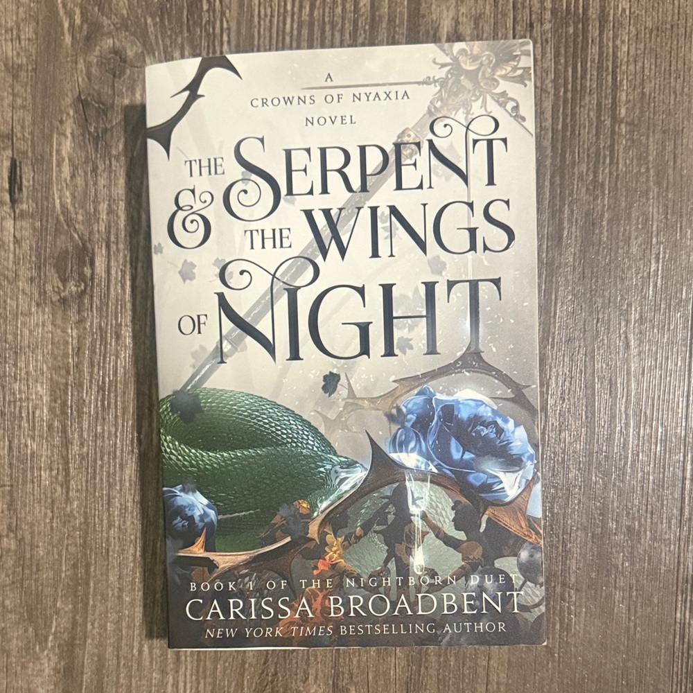 BOOK | The Serpent & The Wings of Night by Carissa Broadbent